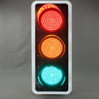 点五模拟交通信号灯绿色版